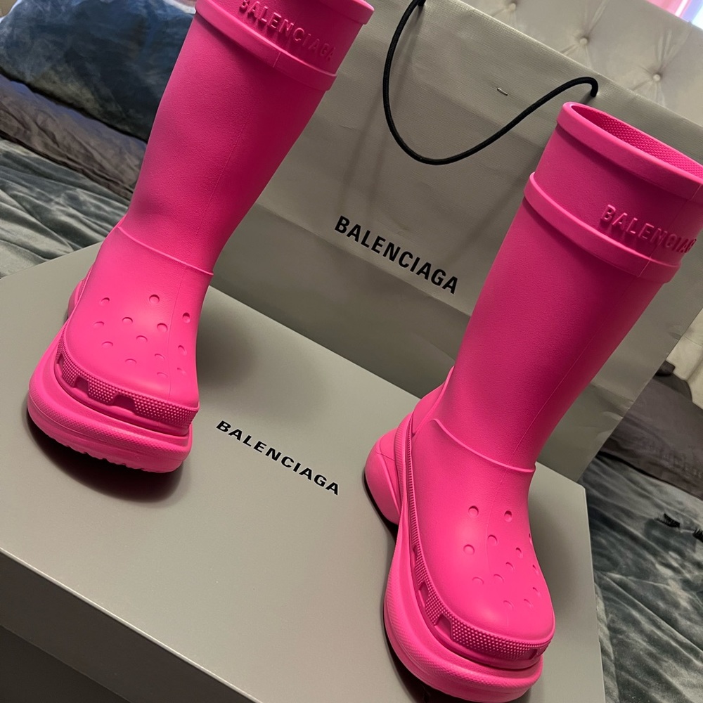 Pink Balenciaga crocs boots only wore one time in great condition.